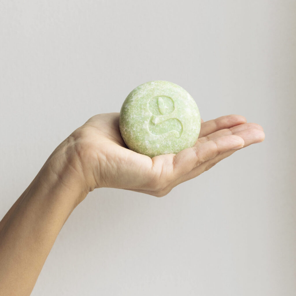 SOAP FOR GLOBE Solid shampoo for oily hair 